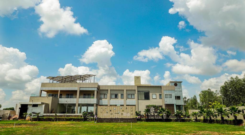 Hotel Amar Vilas & Resort Bharatpur Exterior photo