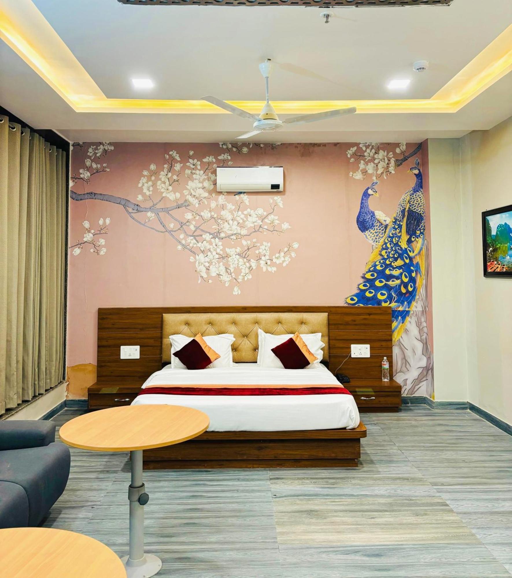 Hotel Amar Vilas & Resort Bharatpur Exterior photo